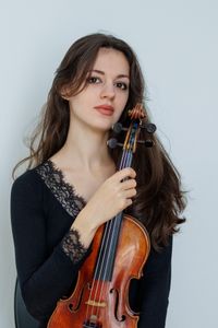 Adriana Gabrian, Violinistin bei den Augsburger Philharmonikern am Staatstheater Augsburg